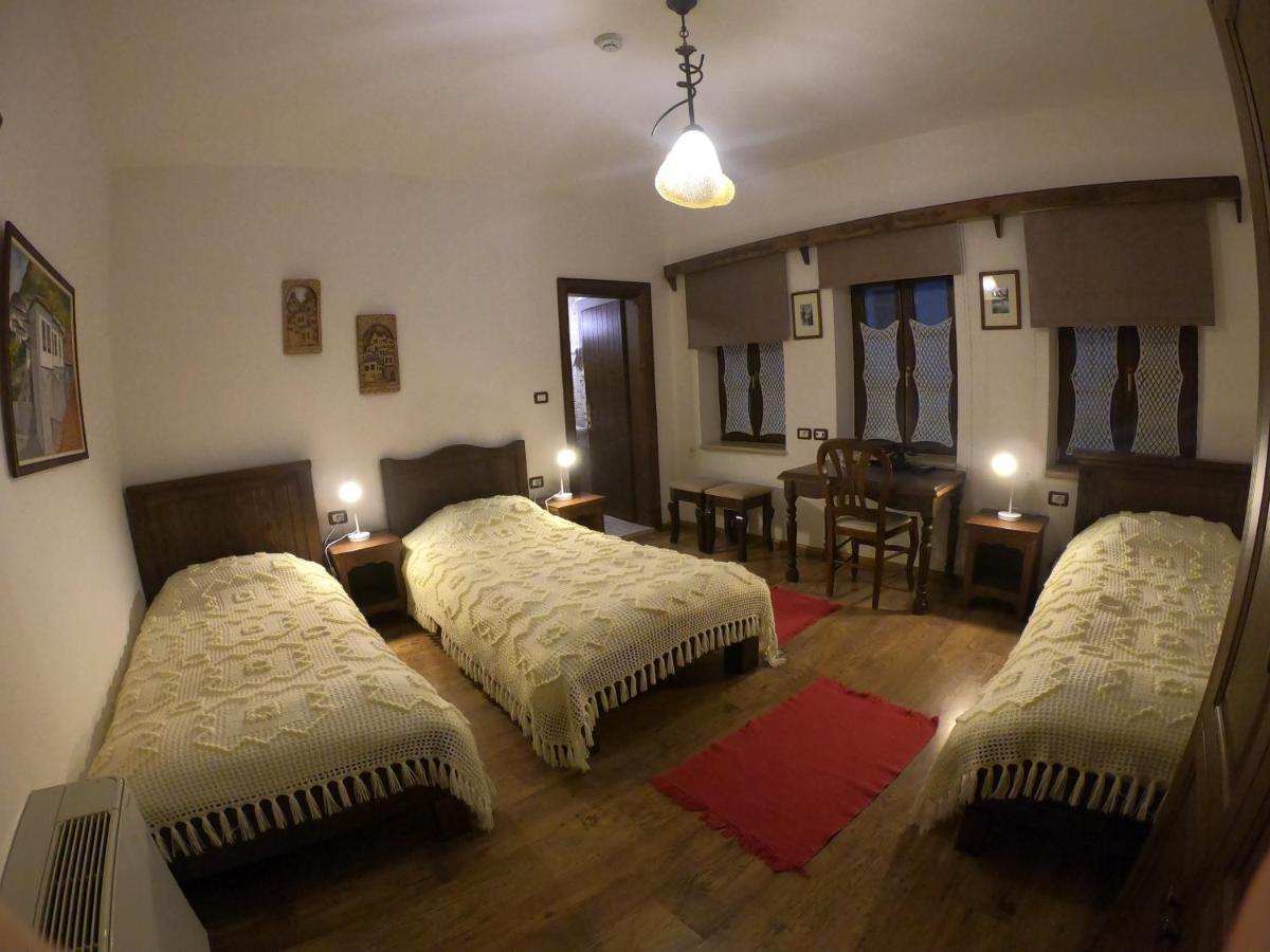 Hotel Mangalemi 베라트 외부 사진