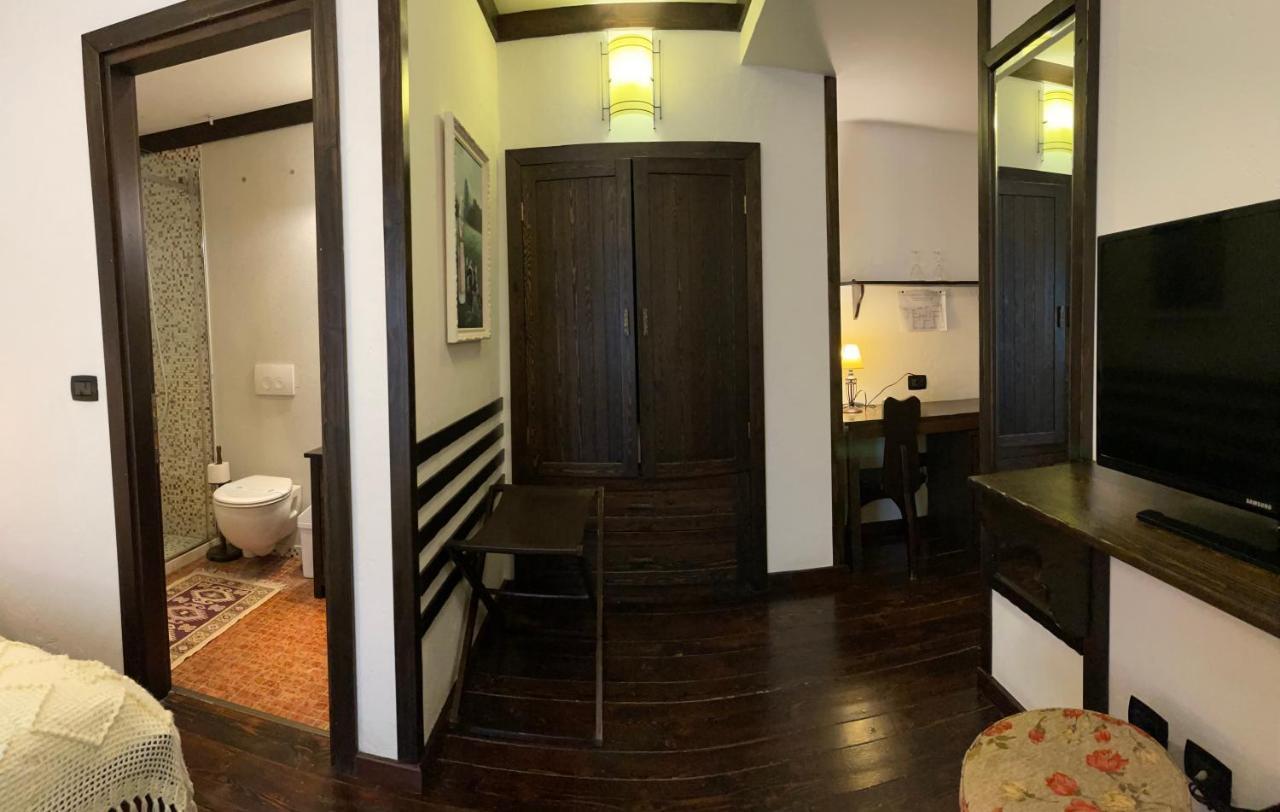 Hotel Mangalemi 베라트 외부 사진