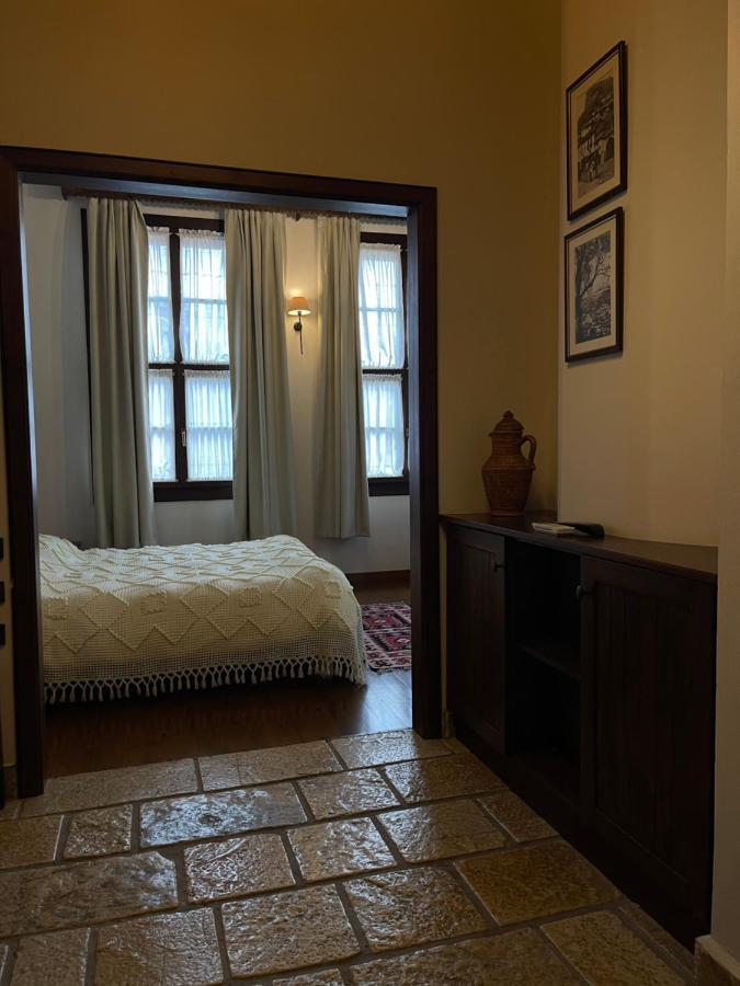 Hotel Mangalemi 베라트 외부 사진