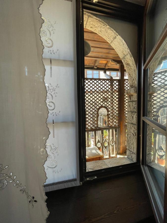 Hotel Mangalemi 베라트 외부 사진